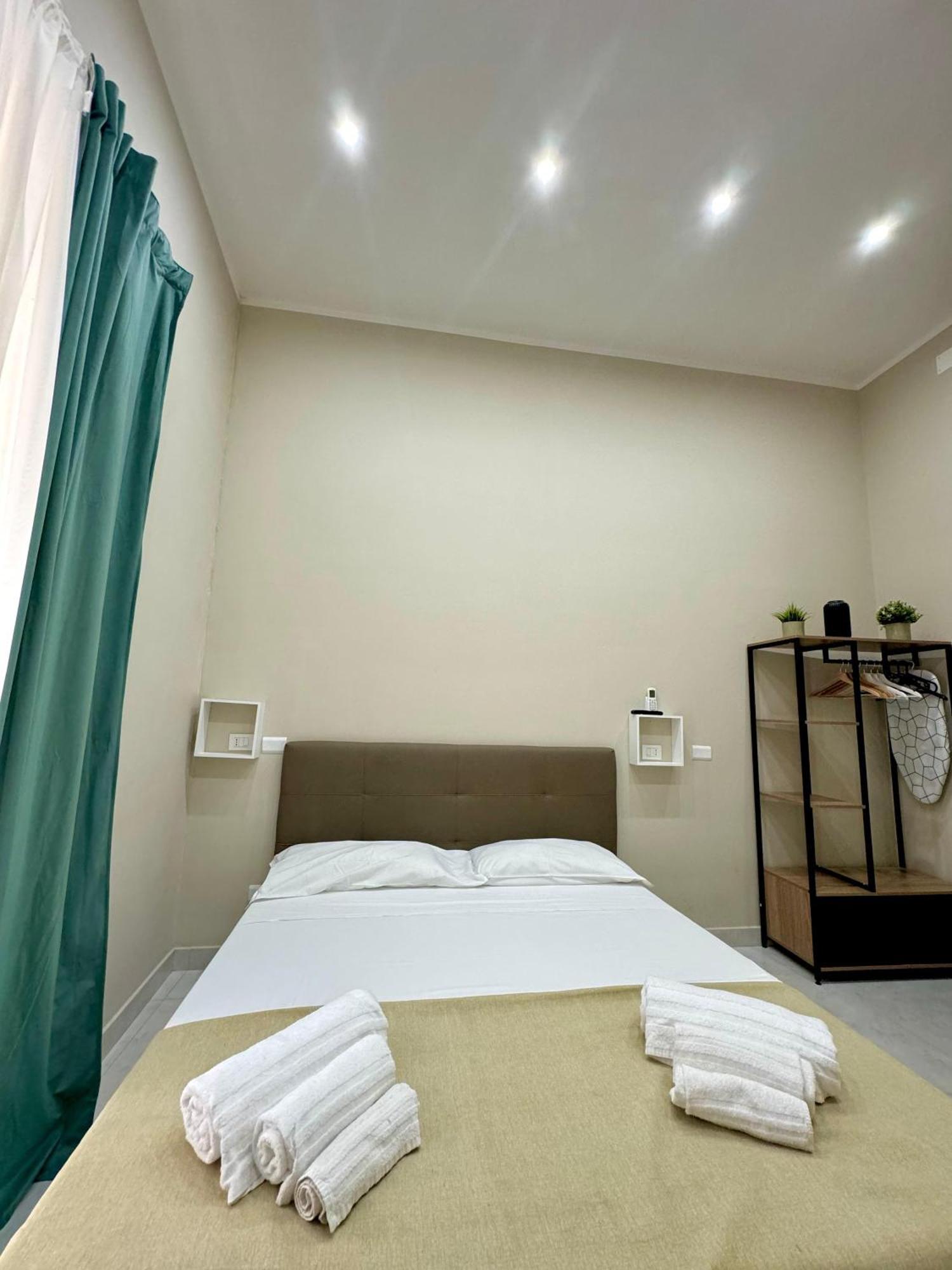Royal Dream Bed & Breakfast Naples Exterior photo