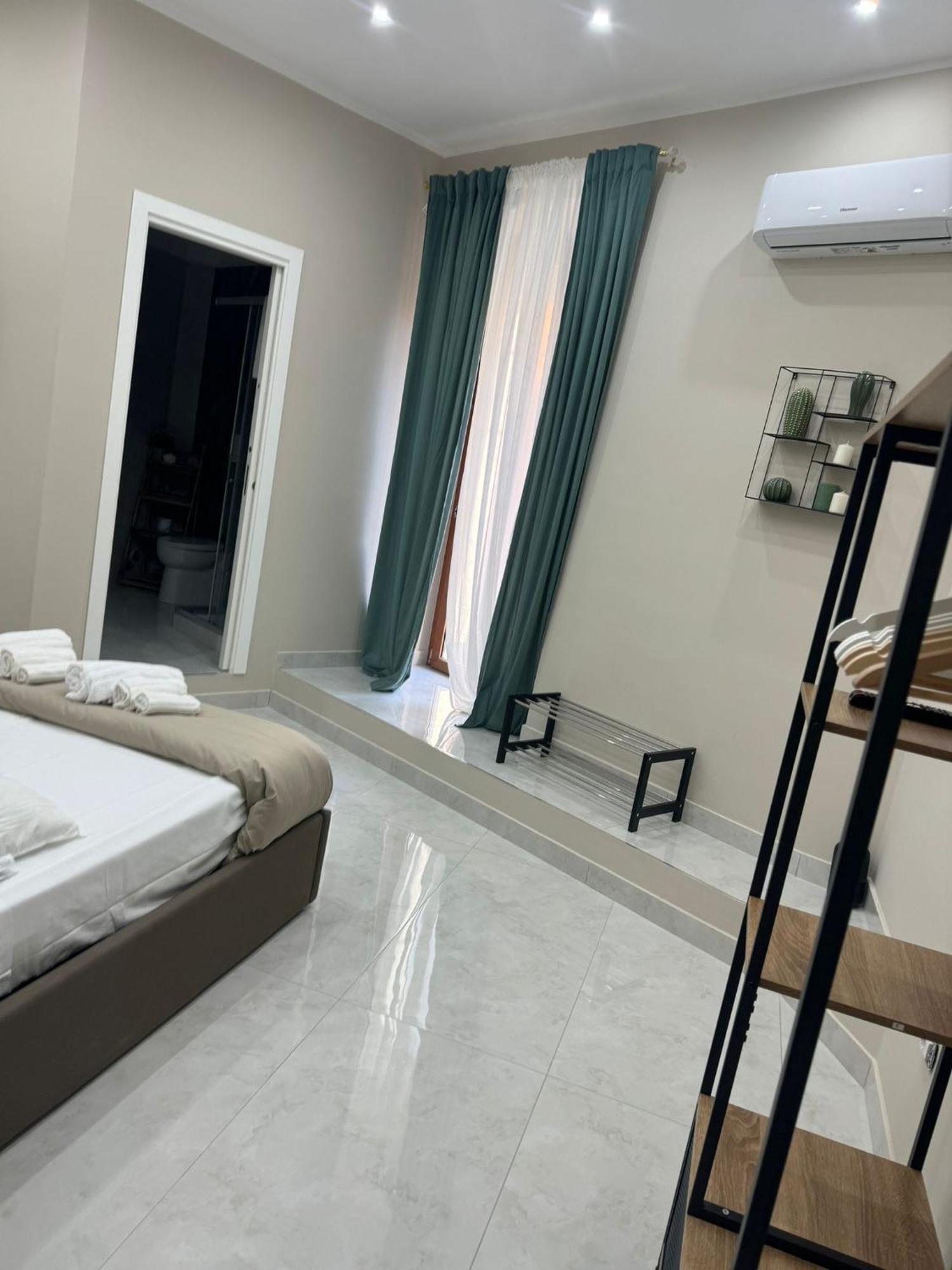 Royal Dream Bed & Breakfast Naples Exterior photo